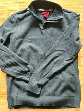 Men's black Quarter-Zip Sweater